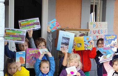 Boite à livres pôle jeunesse